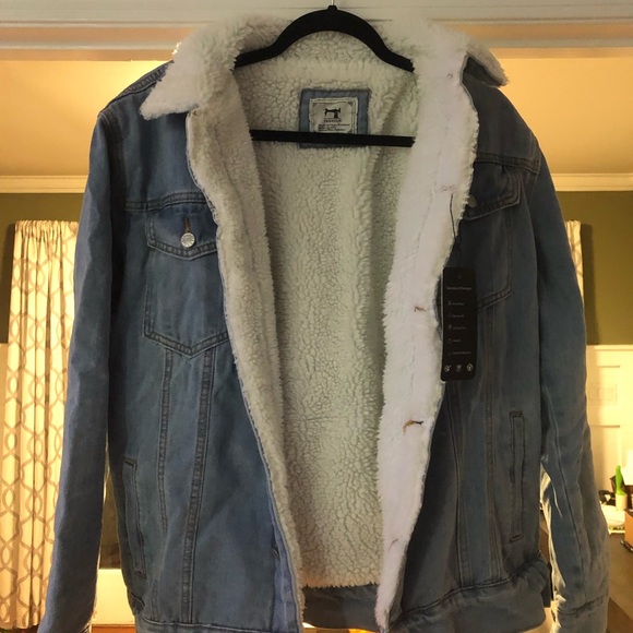 Denim Sherpa Jacket. New with tags. - Picture 2 of 4